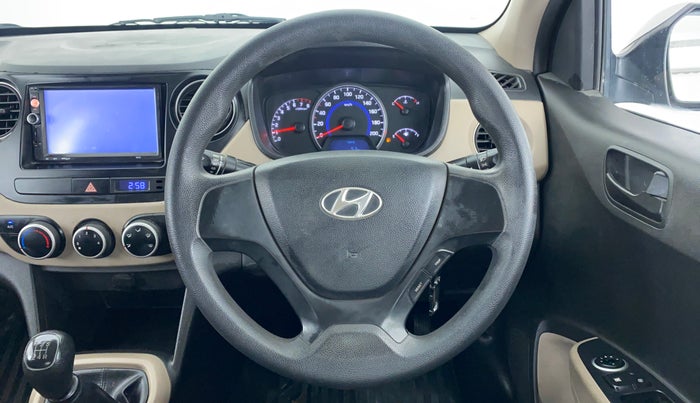 2015 Hyundai Grand i10 MAGNA 1.2 VTVT, CNG, Manual, 47,183 km, Steering Wheel Close Up