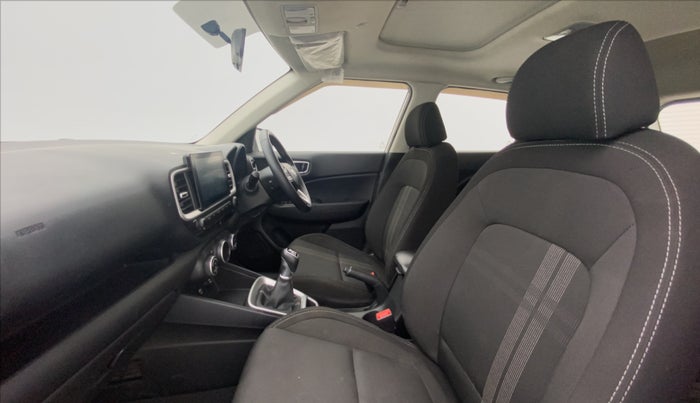 2020 Hyundai VENUE 1.0L Turbo GDI SX MT, Petrol, Manual, 36,094 km, Right Side Front Door Cabin