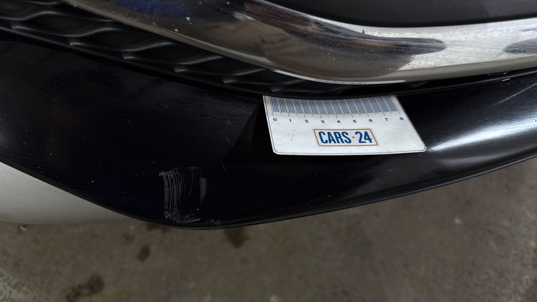 2020 MG HS Excite, Automatic, 73574 km, Bumper Front Scratch