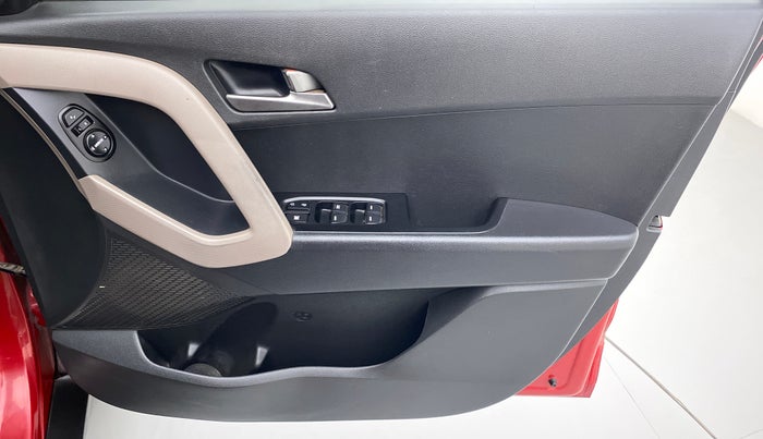 2016 Hyundai Creta 1.6 SX CRDI, Diesel, Manual, 1,32,734 km, Driver Side Door Panels Control