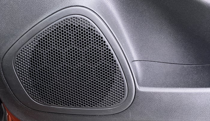 2017 Renault Captur 1.5 PLATINE DIESEL, Diesel, Manual, 50,144 km, Speaker