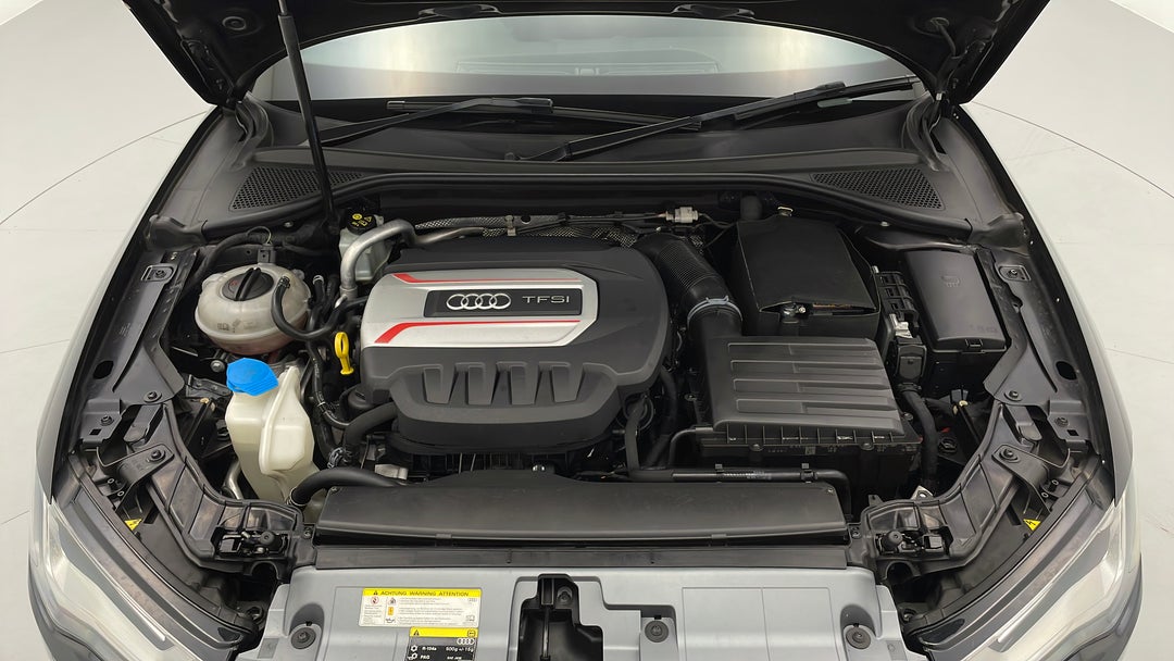 Open Bonnet (Engine)