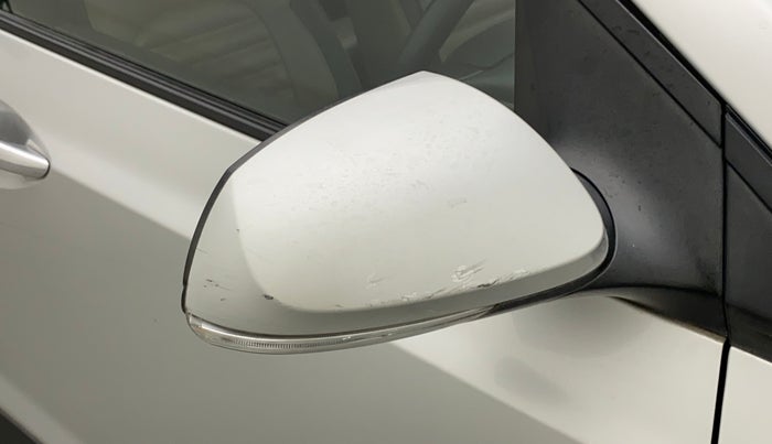 2014 Hyundai Xcent SX 1.2 (O), Petrol, Manual, 75,576 km, Right rear-view mirror - Minor scratches