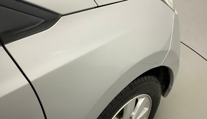 2014 Hyundai Xcent SX 1.2 (O), Petrol, Manual, 75,576 km, Right fender - Minor scratches