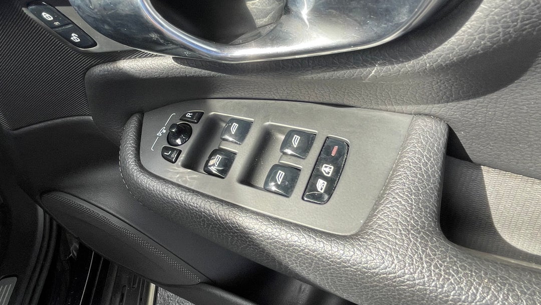 Drivers Side Door Panel Controls