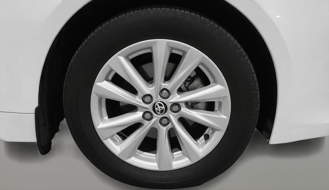 2023 Toyota Corolla Ascent Sport Hybrid, Automatic, 30684 km, Right Front Wheel