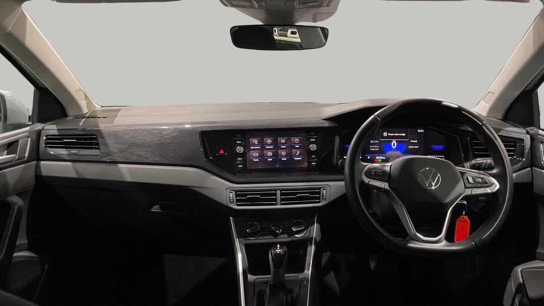2024 Volkswagen Polo Life, Automatic, 30769 km, Dashboard View