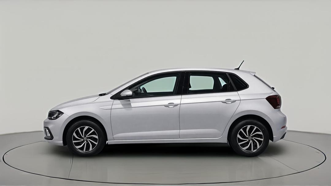 2024 Volkswagen Polo Life, Automatic, 30769 km, Left Side View