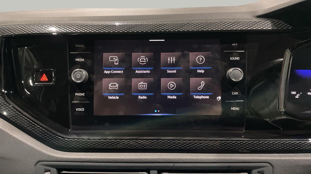 2024 Volkswagen Polo Life, Automatic, 30769 km, Infotainment System