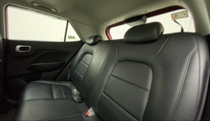 2019 Hyundai VENUE SX PLUS 1.0 TURBO DCT, Petrol, Automatic, 59,841 km, Right Side Rear Door Cabin