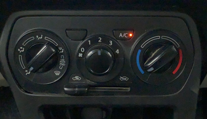 2019 Maruti New Wagon-R LXI CNG 1.0, CNG, Manual, 40,767 km, AC Unit - Directional switch has minor damage