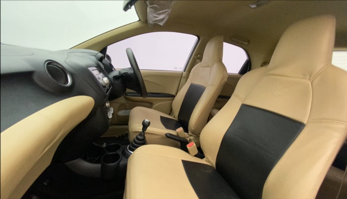2015 Honda Brio S MT, Petrol, Manual, 68,368 km, Right Side Front Door Cabin