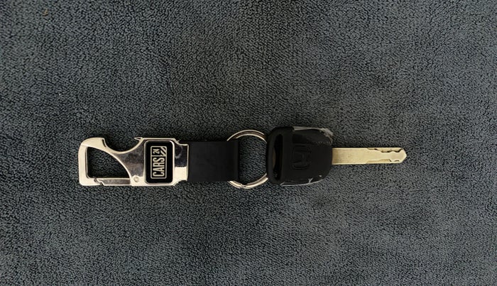 2015 Honda Brio S MT, Petrol, Manual, 68,368 km, Key Close Up