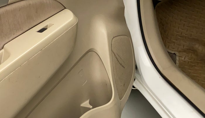 2013 Maruti Ertiga ZXI, Petrol, Manual, 56,469 km, Infotainment system - Front speakers missing / not working