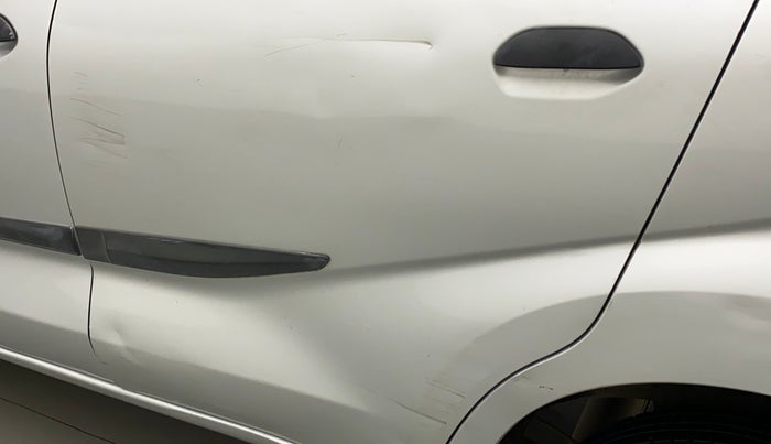 2018 Datsun Redi Go A, Petrol, Manual, 66,486 km, Rear left door - Minor scratches