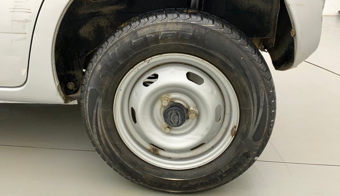2018 Datsun Redi Go A, Petrol, Manual, 66,486 km, Left Rear Wheel