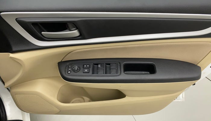 2022 Honda Amaze 1.2L I-VTEC S, Petrol, Manual, 20,919 km, Driver Side Door Panels Control