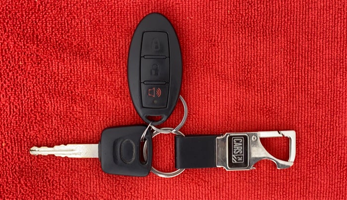 2016 Datsun Go T, Petrol, Manual, 62,816 km, Key Close Up