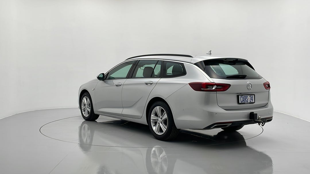 Left Back Diagonal (45- Degree) View