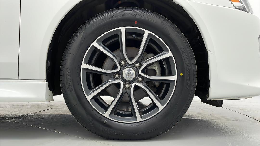2016 Mitsubishi Lancer Es Sport, Manual, 73399 km, Right Front Wheel