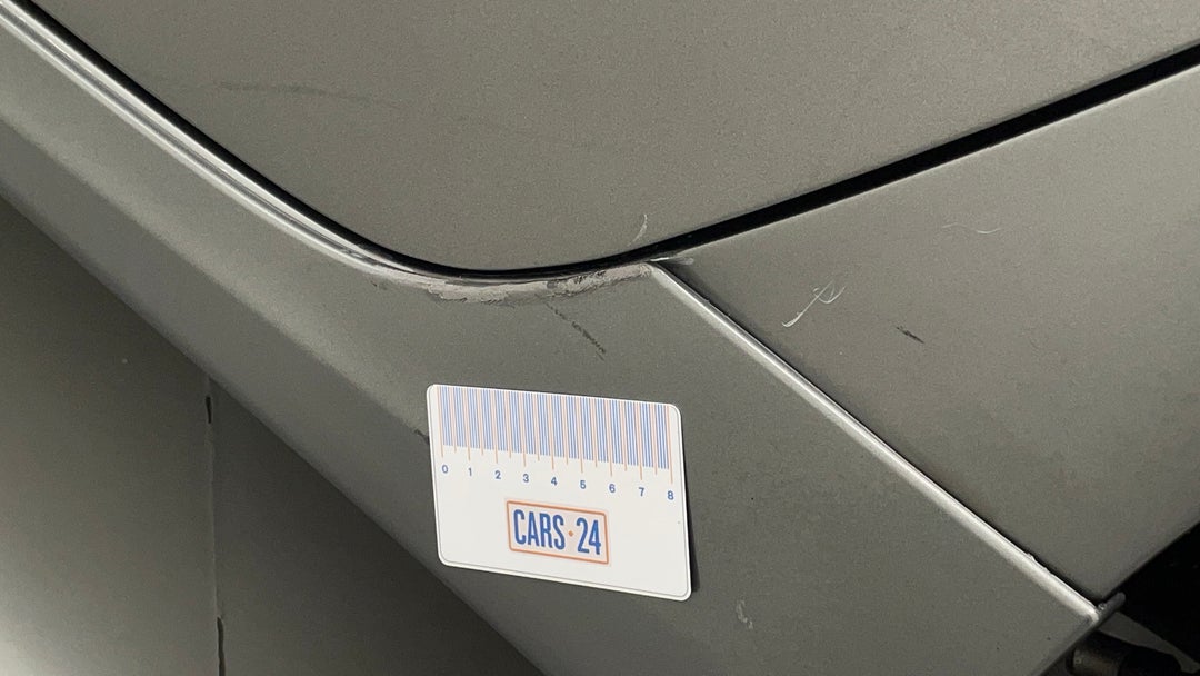 2018 Holden Astra Rs, Automatic, 50858 km, Door Sills Rear LHS Scratch