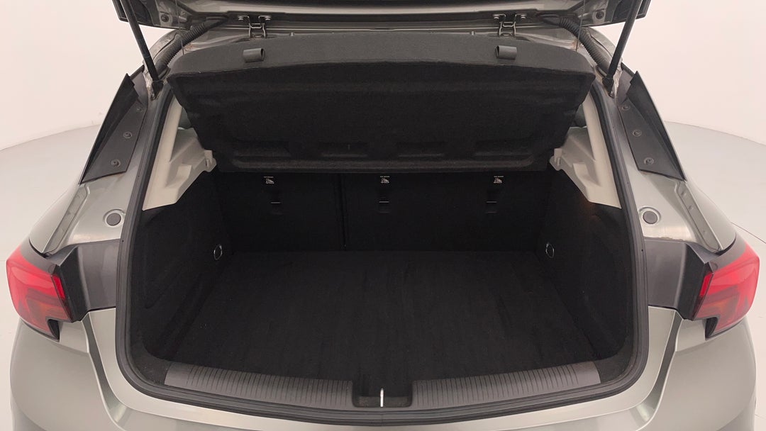 2018 Holden Astra Rs, Automatic, 50858 km, Boot Inside View