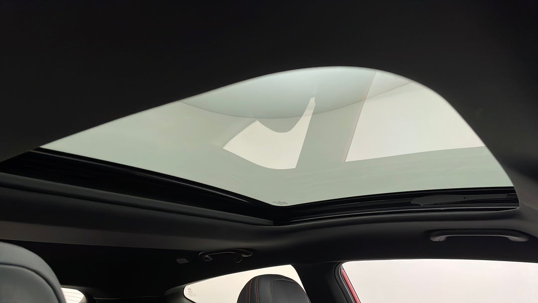 Interior Sunroof/Moonroof