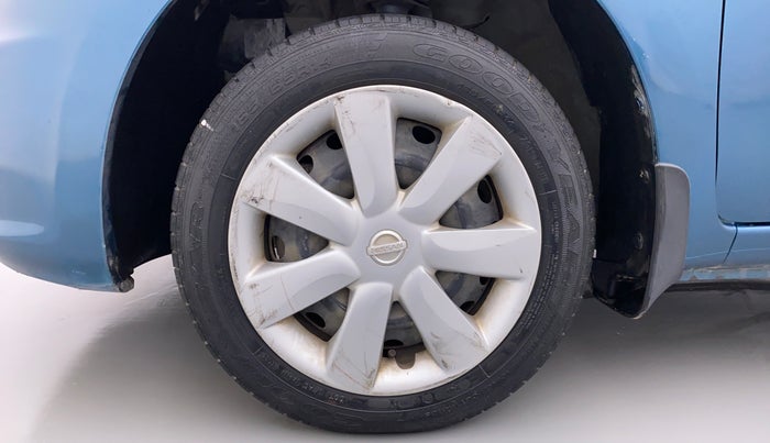 2017 Nissan Micra Active XV S, Petrol, Manual, 82,861 km, Left Front Wheel