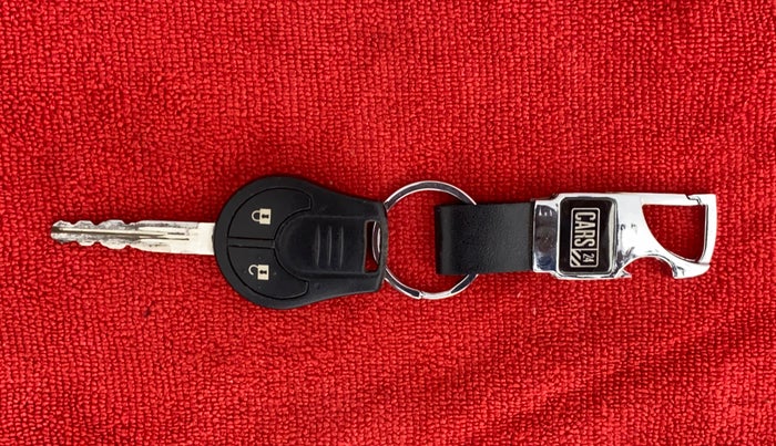 2017 Nissan Micra Active XV S, Petrol, Manual, 82,861 km, Key Close Up