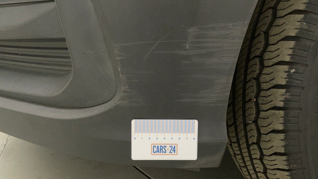 Bumper Front Scratch