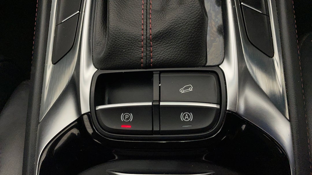 2023 MG HS Excite, Automatic, 54981 km, Handbrake