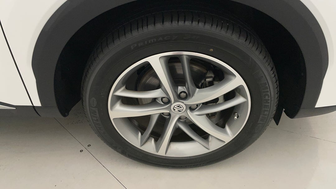 2023 MG HS Excite, Automatic, 54981 km, Right Front Wheel