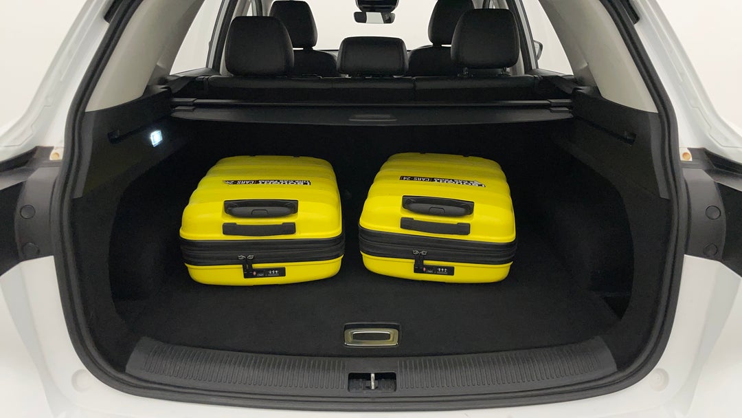 2023 MG HS Excite, Automatic, 54981 km, Boot Inside View with Luggage