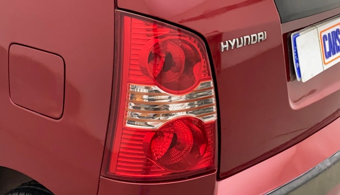 2010 Hyundai Santro Xing GLS, Petrol, Manual, 60,050 km, Left tail light - Minor damage