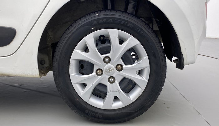 2016 Hyundai Grand i10 SPORTZ 1.2 KAPPA VTVT, Petrol, Manual, 71,806 km, Left Rear Wheel
