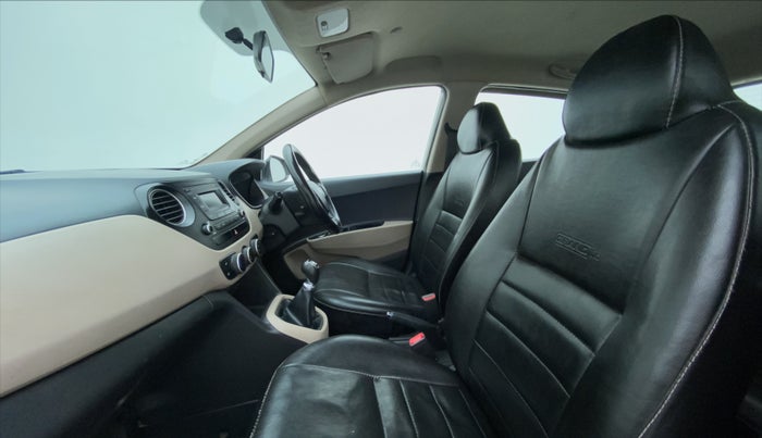 2016 Hyundai Grand i10 SPORTZ 1.2 KAPPA VTVT, Petrol, Manual, 71,806 km, Right Side Front Door Cabin