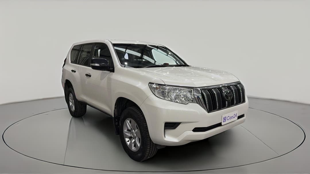 2022 Toyota Landcruiser Prado Gx, Automatic, 76779 km, Right Front Diagonal (45- Degree) View