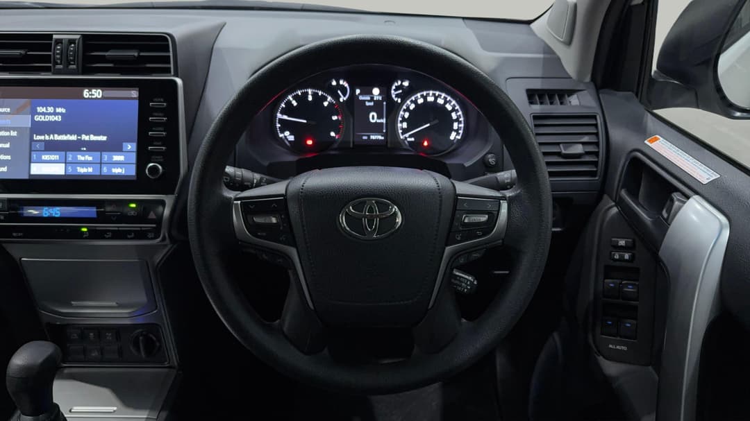 2022 Toyota Landcruiser Prado Gx, Automatic, 76779 km, Steering Wheel Close-up