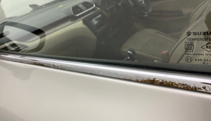2019 Maruti Dzire VXI AMT, Petrol, Automatic, 15,517 km, Front passenger door - Weather strip has minor damage