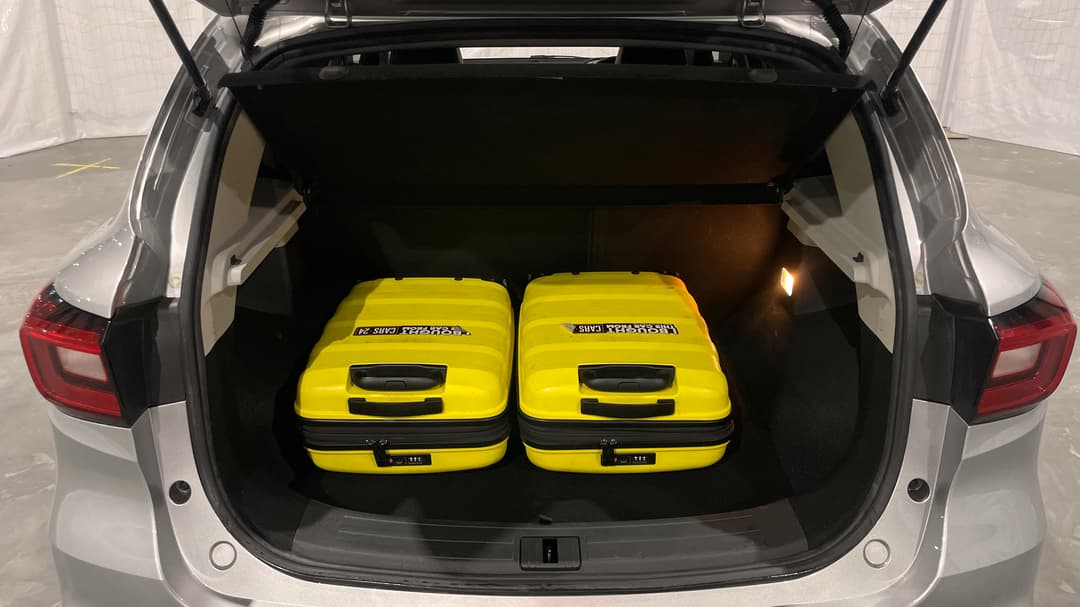 2021 MG ZS Excite, Automatic, 109401 km, Boot Inside View with Luggage