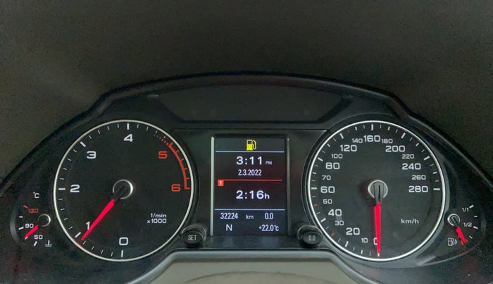2014 Audi Q5 30 TDI PREMIUM PLUS, Diesel, Automatic, 33,725 km, Odometer Image