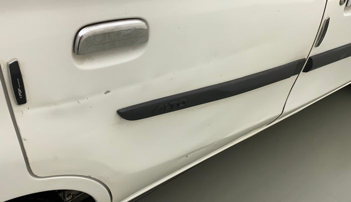 2016 Maruti Alto K10 VXI, CNG, Manual, 78,597 km, Right rear door - Slightly dented