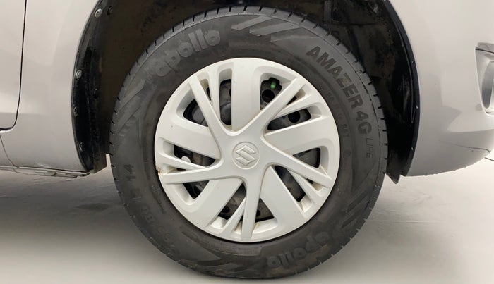 2014 Maruti Swift VXI, Petrol, Manual, 86,776 km, Right Front Wheel