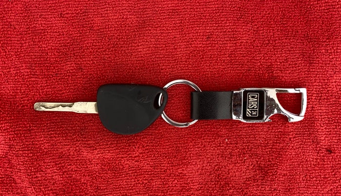 2018 Mahindra Scorpio S5, Diesel, Manual, 94,809 km, Key Close Up