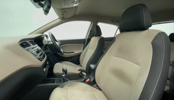 2015 Hyundai Elite i20 ASTA 1.4 CRDI, Diesel, Manual, 99,091 km, Right Side Front Door Cabin