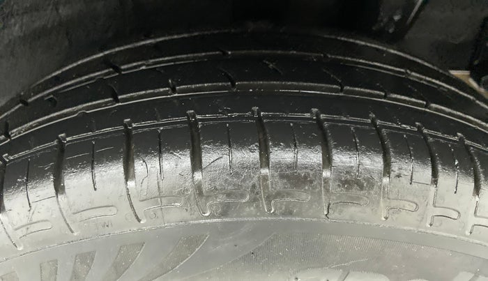 2019 Hyundai GRAND I10 NIOS SPORTZ PETROL, Petrol, Manual, 14,632 km, Left Rear Tyre Tread