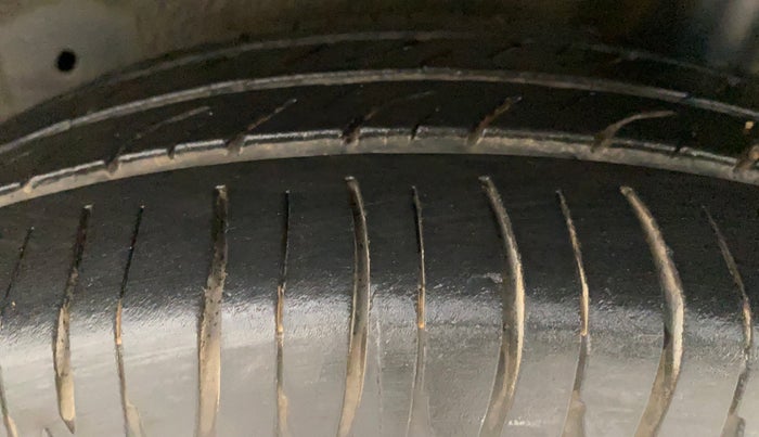 2018 Maruti Celerio ZXI, Petrol, Manual, 45,250 km, Left Rear Tyre Tread