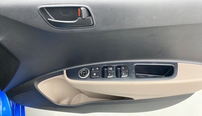 2017 Hyundai Grand i10 MAGNA 1.2 VTVT, Petrol, Manual, 19,356 km, Driver Side Door Panels Control