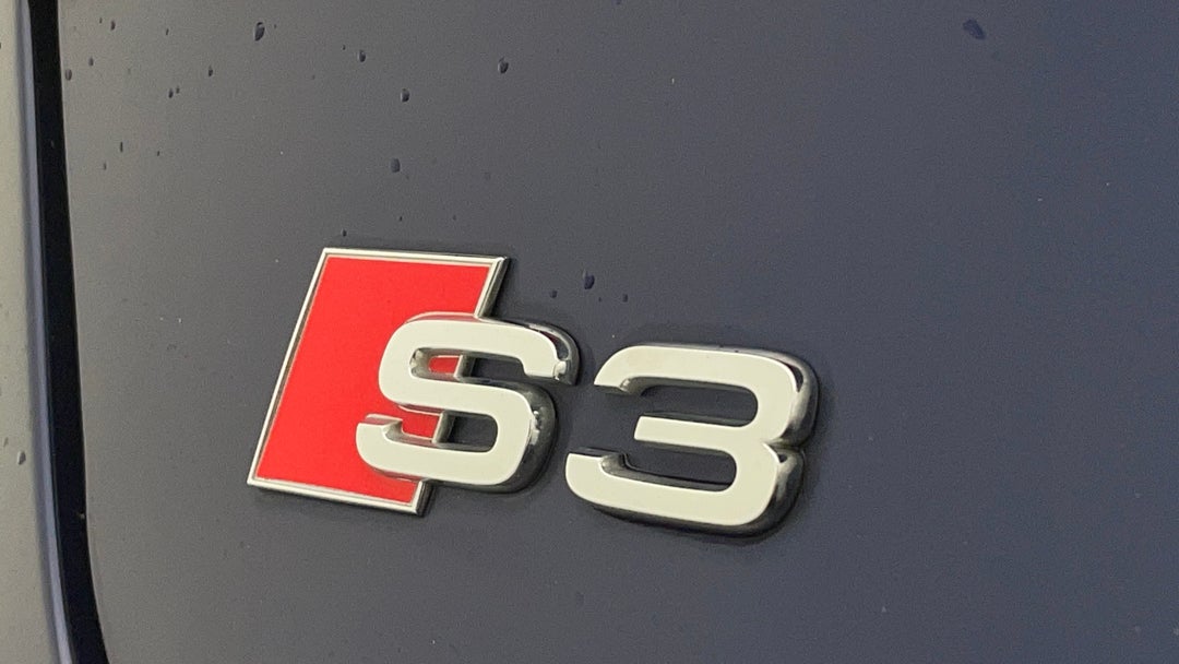 Badge (Boot Left Side)