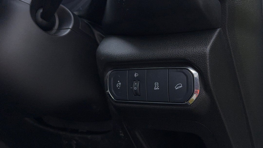 2022 GWM Haval Jolion Ultra, Automatic, 38345 km, Utility Switches/Buttons